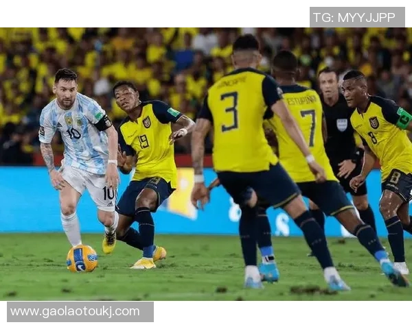 中国男子足球队迎战阿根廷队挑战赛展现激情与实力的巅峰对决